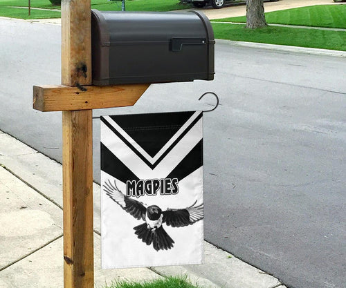 western-suburbs-magpies-flag-original-style-white