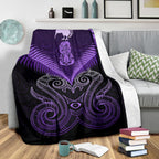 maori-manaia-new-zealand-premium-blanket-purple