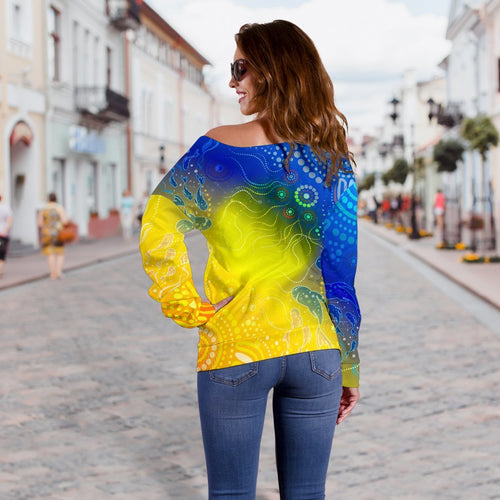 Aboriginal Women's Off Shoulder Sweater - Indigenous Fishing - Vibe Hoodie