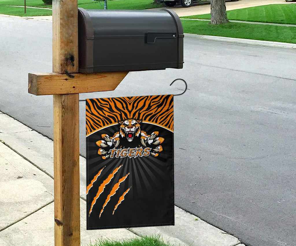 wests-flag-rugby-tigers