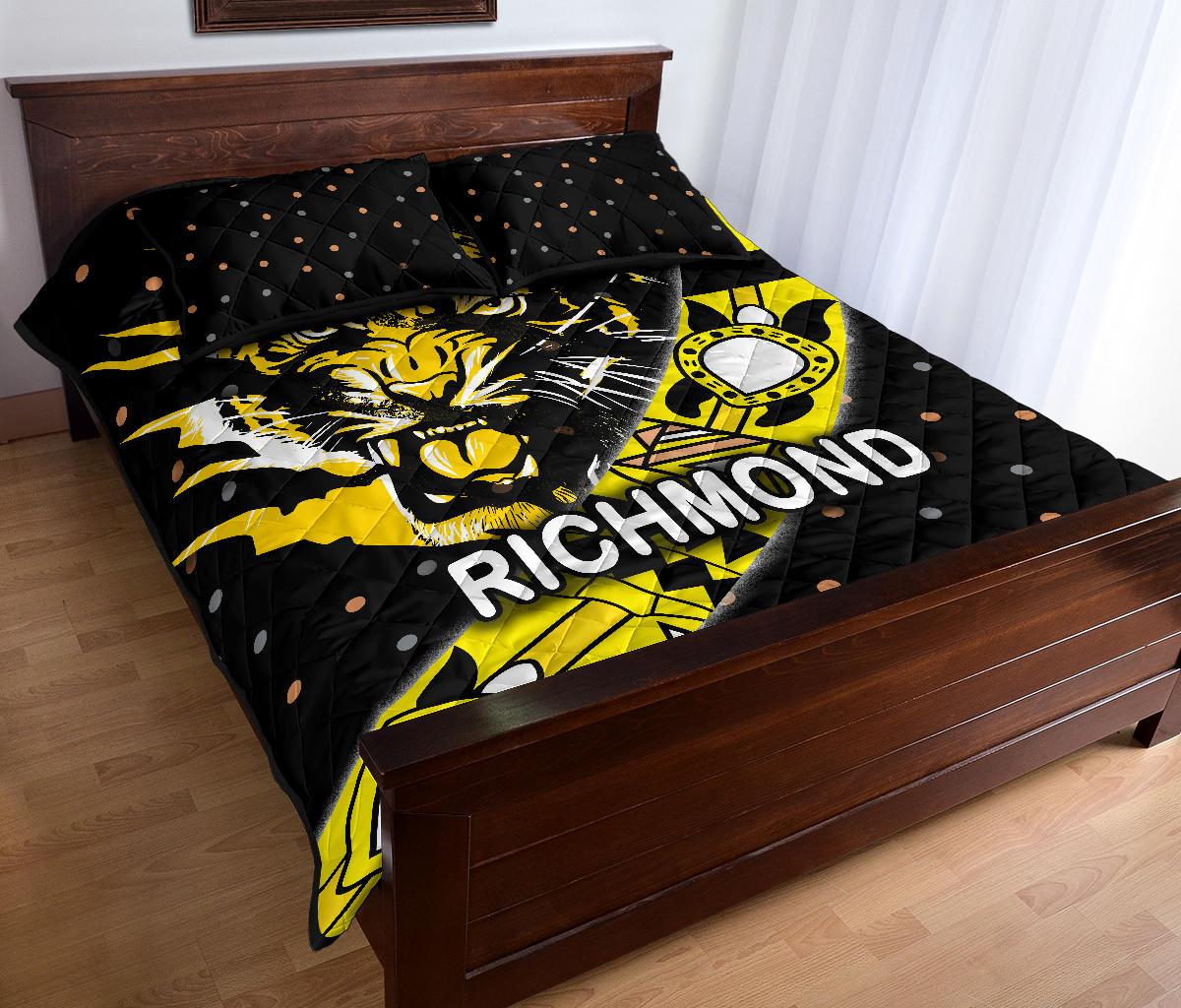 richmond-quilt-bed-set-tigers-dotted