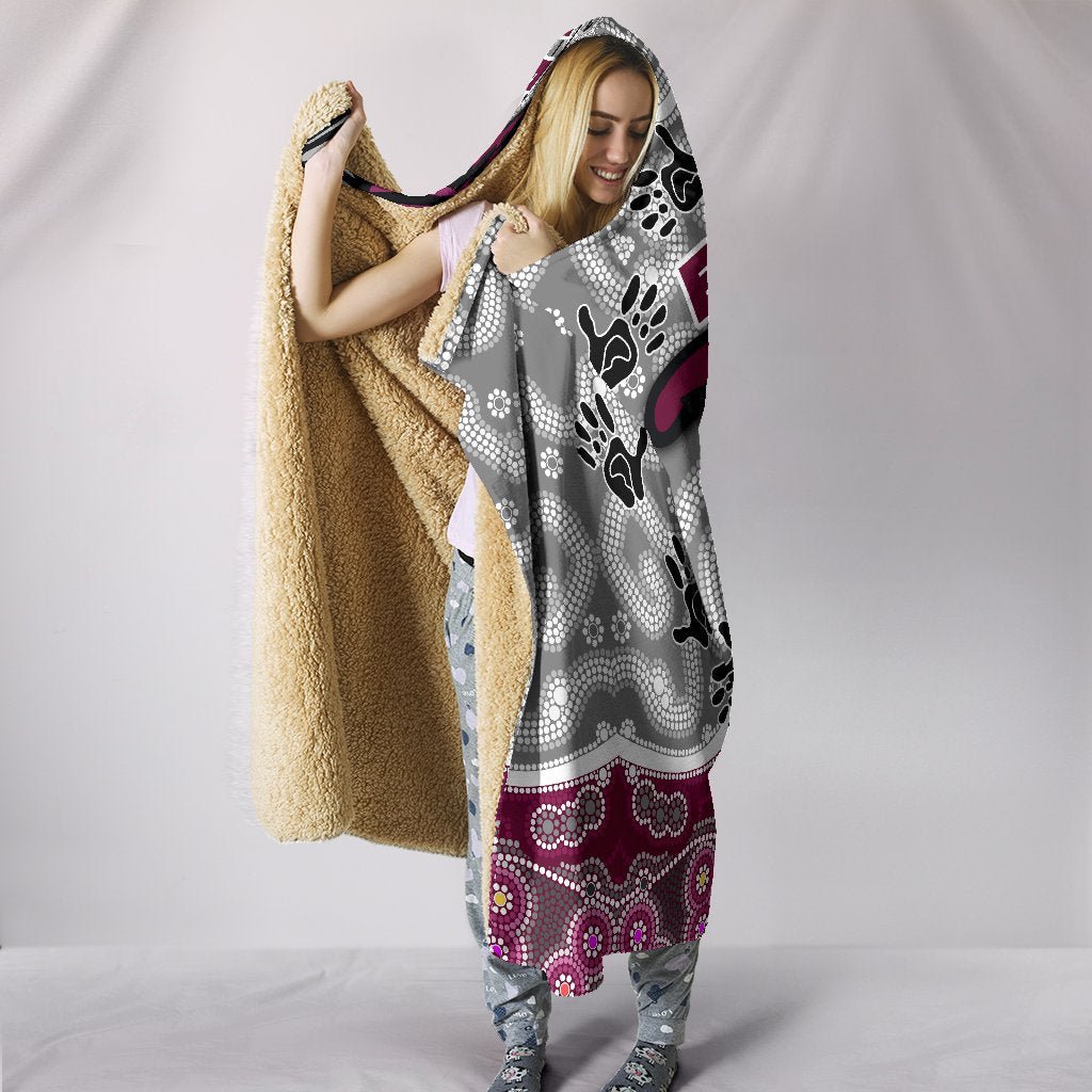 sea-eagles-hooded-blanket-aboriginal-style