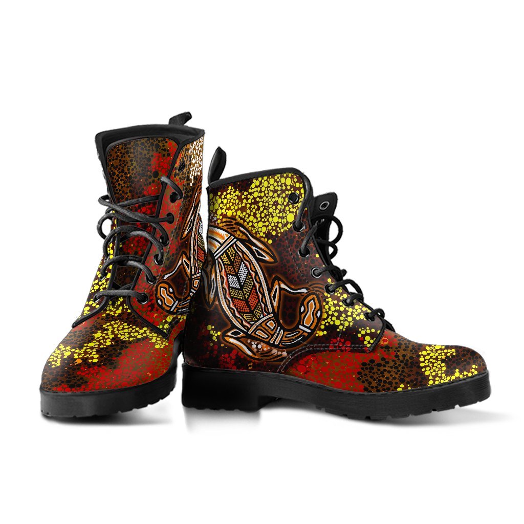aboriginal-leather-boots-kangaroo-and-lizard-dot-painting-art