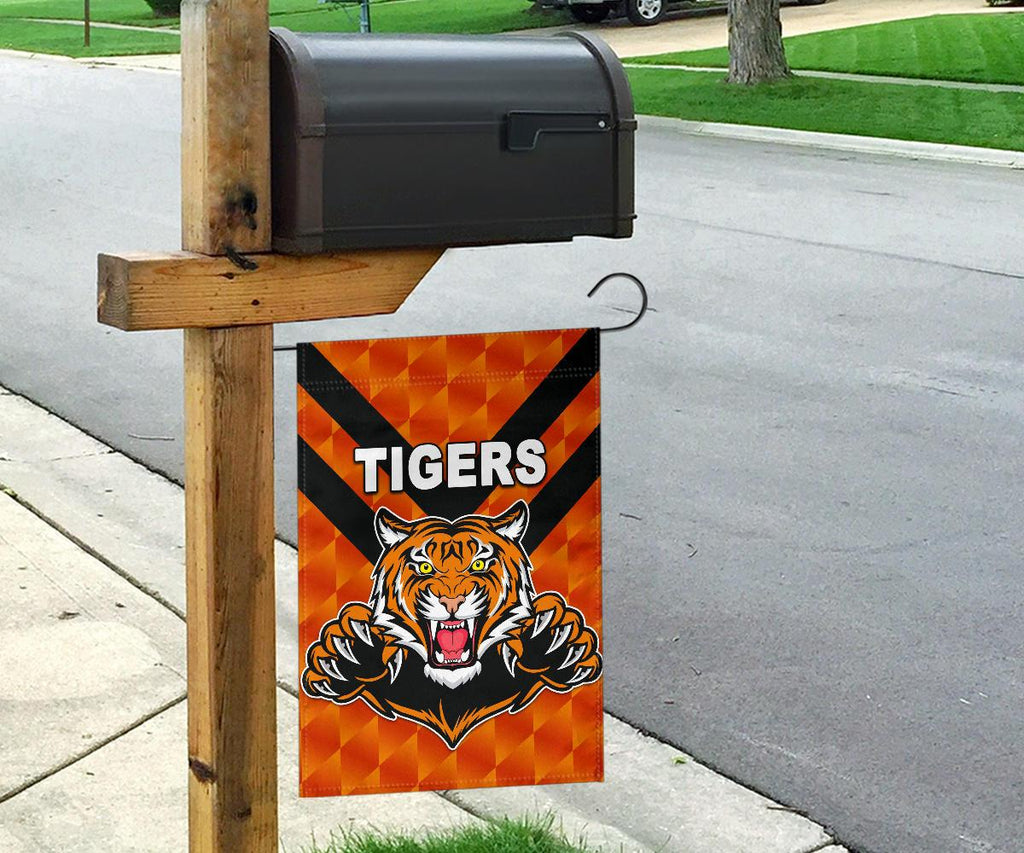 balmain-flag-tigers-orange-vibes