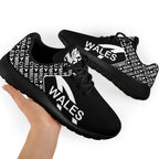 wales-sporty-sneakers-transit-style