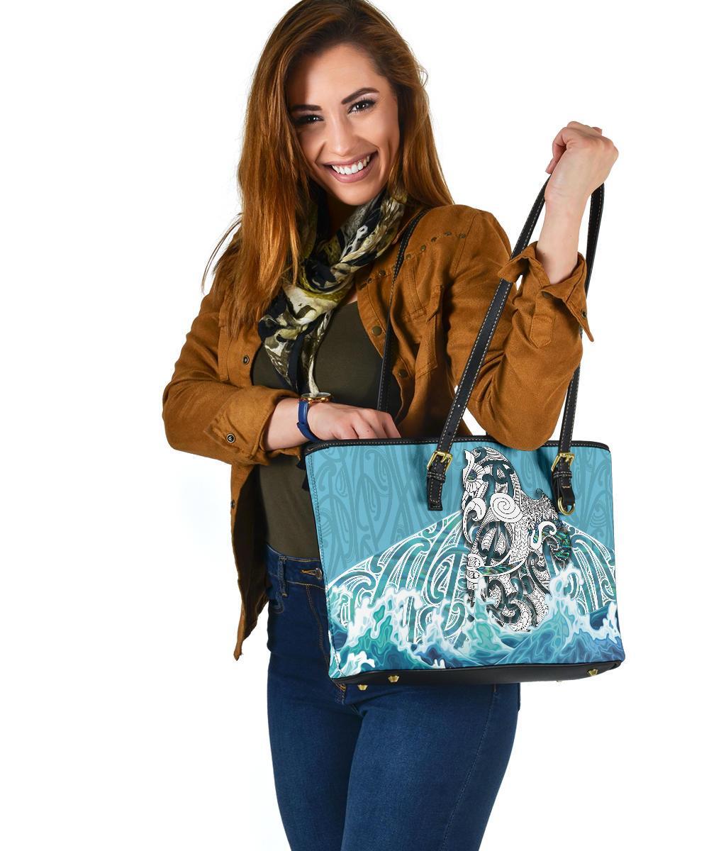 maori-manaia-the-blue-sea-small-leather-tote