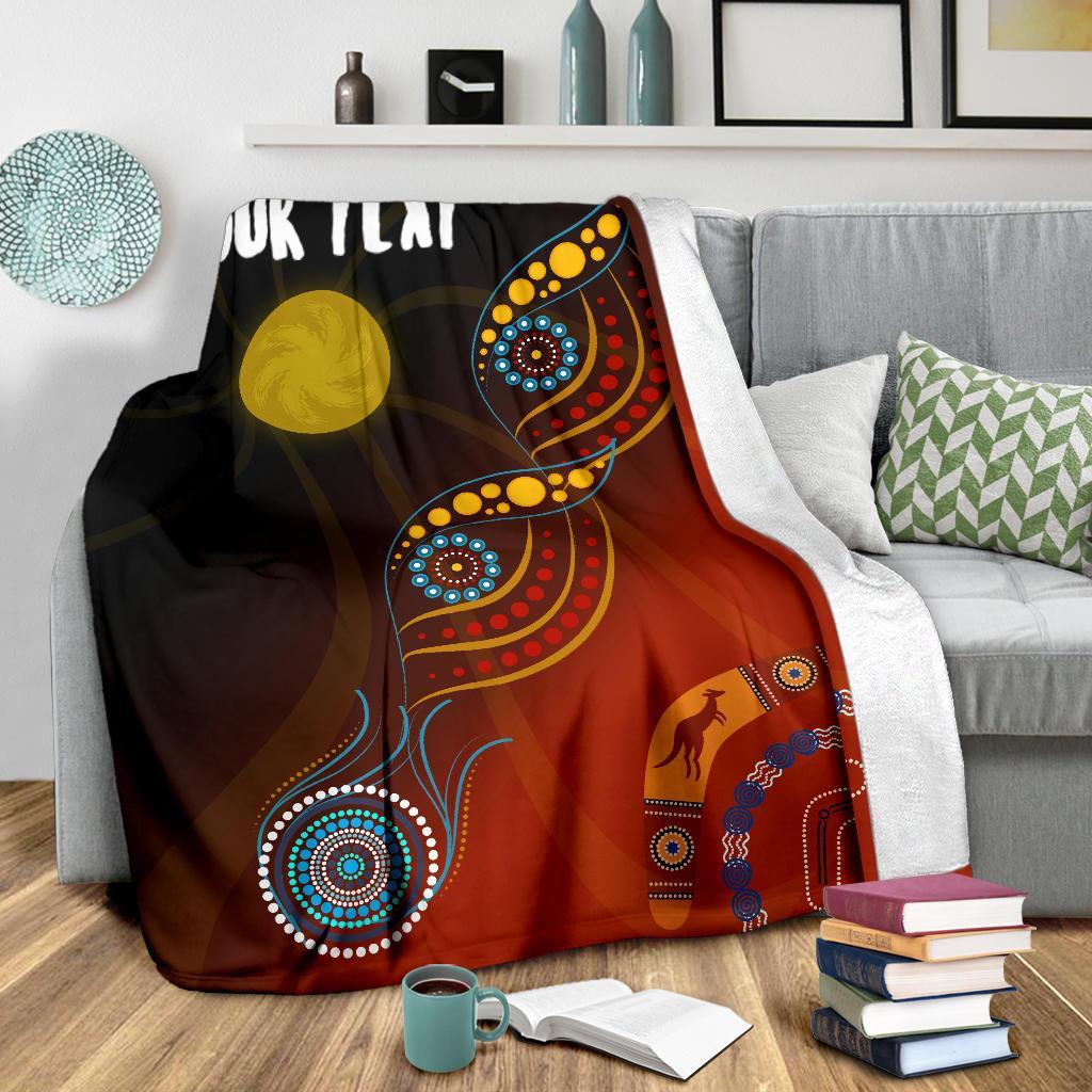 personalised-premium-blanket-flowers-on-the
