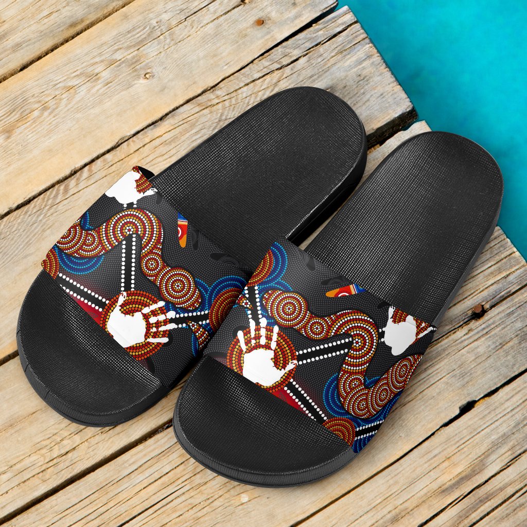 aboriginal-slide-sandals-australian-boomerang-and-snake-indigenous-art