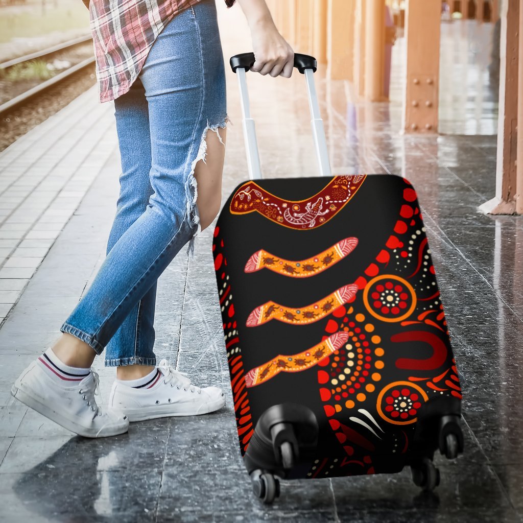 aboriginal-luggage-covers-aboriginal-boomerangs-with-dot-painting-pattern