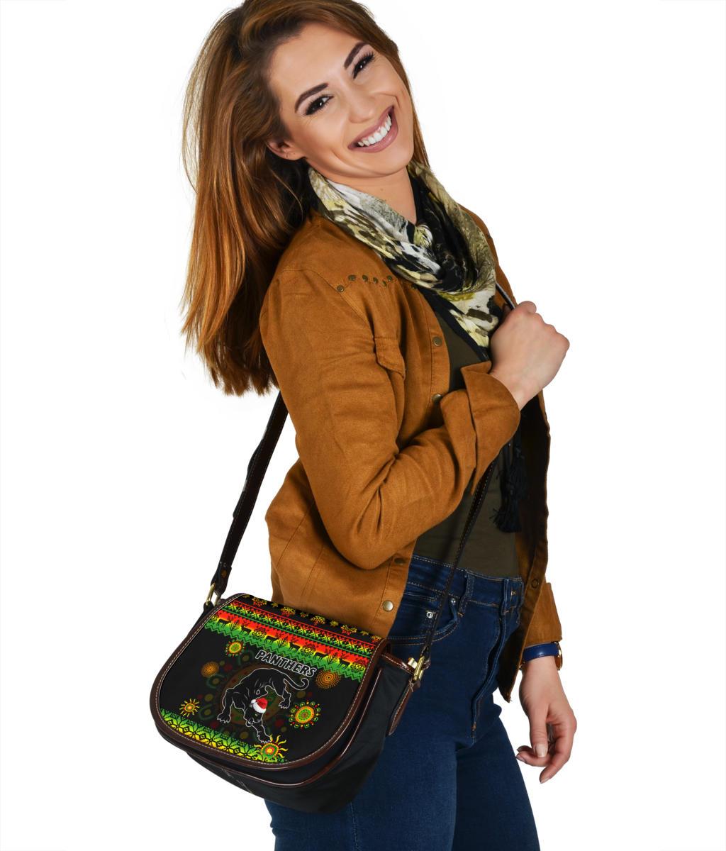 penrith-panthers-christmas-leather-saddle-bag-indigenous