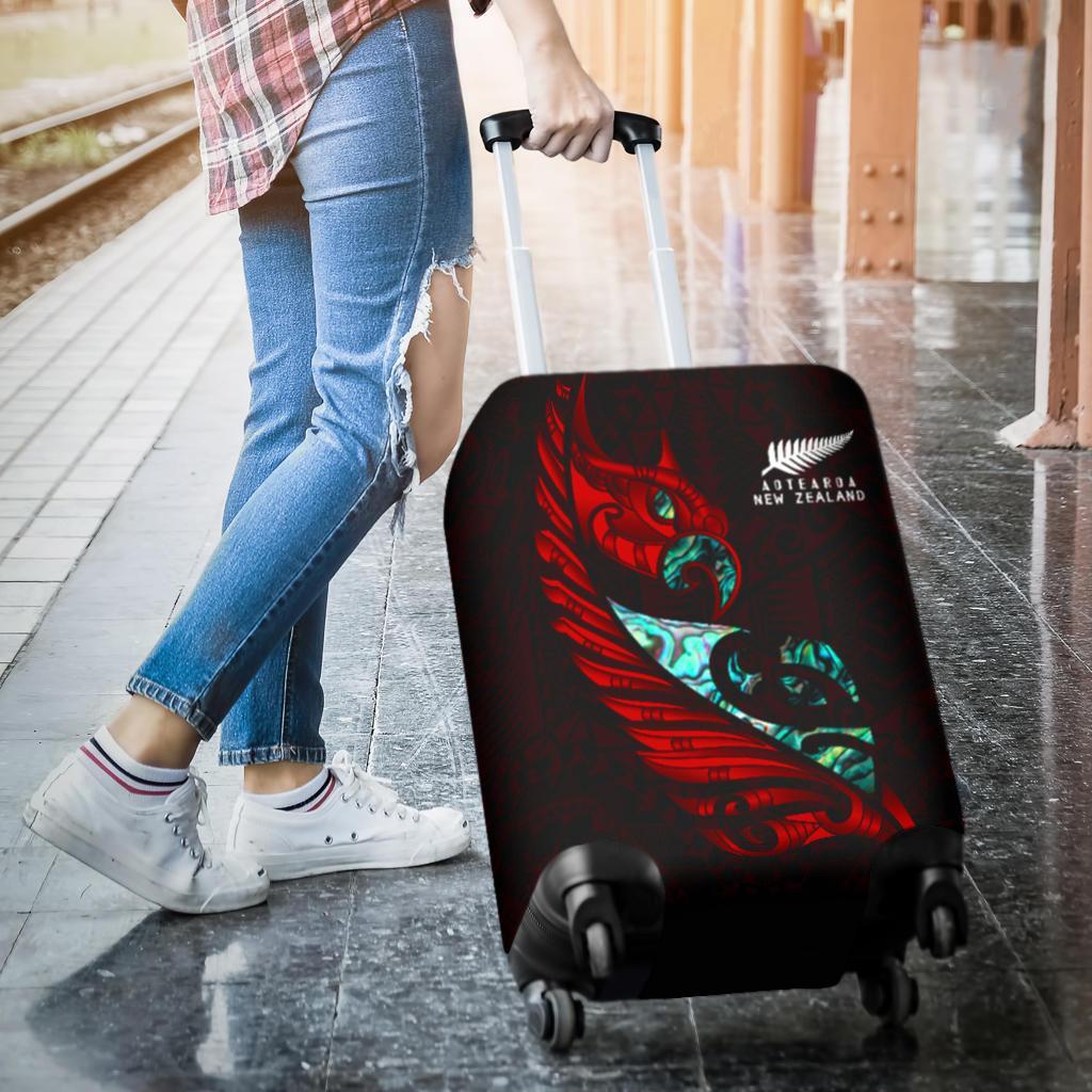 new-zealand-luggage-cover-manaia-paua-fern-wing-red