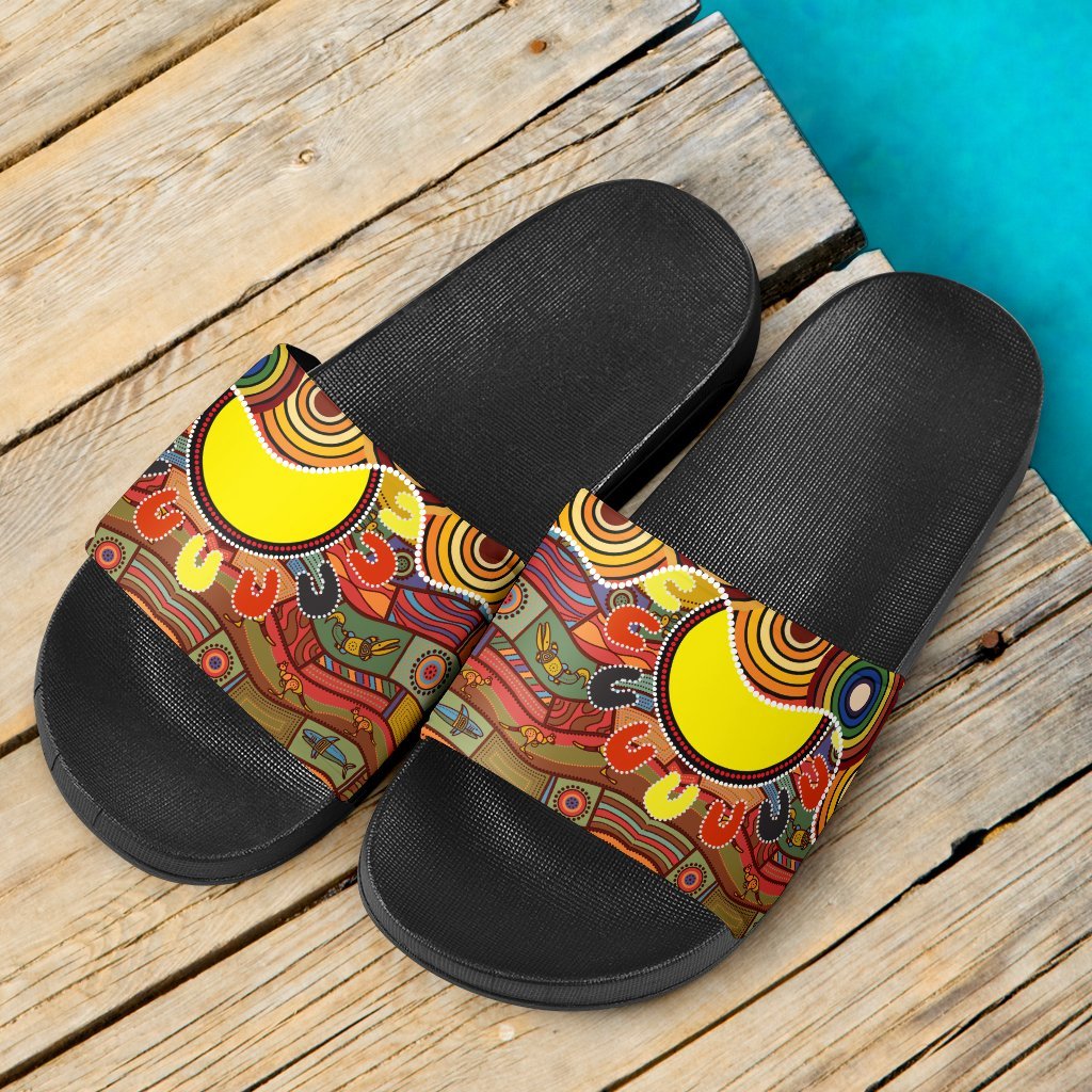slide-sandals-shaman-people-and-animals-1