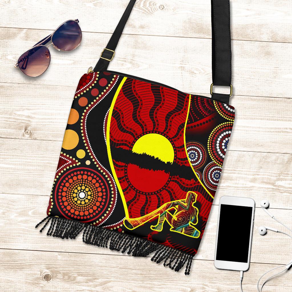 boho-bags-australia-aboriginal-dots-with-didgeridoo