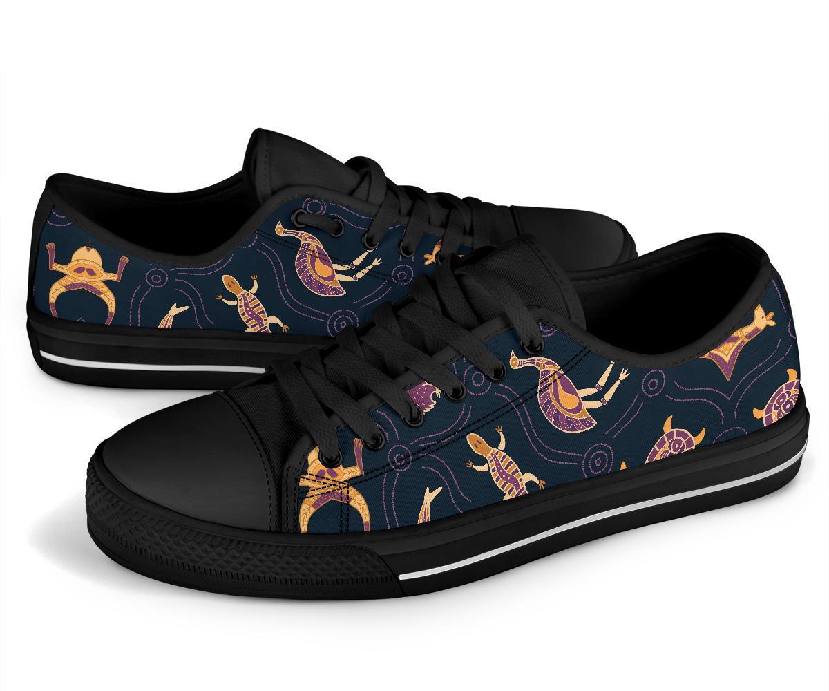 low-top-shoes-indigenous-animals-patterns