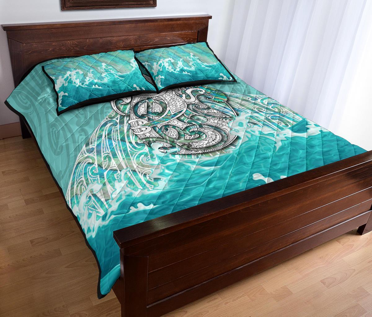 maori-manaia-the-blue-sea-quilt-bed-set-turquoise