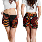 Aboriginal Women's Shorts - Aboriginal Boomerangs With Dot Painting Pattern - Vibe Hoodie