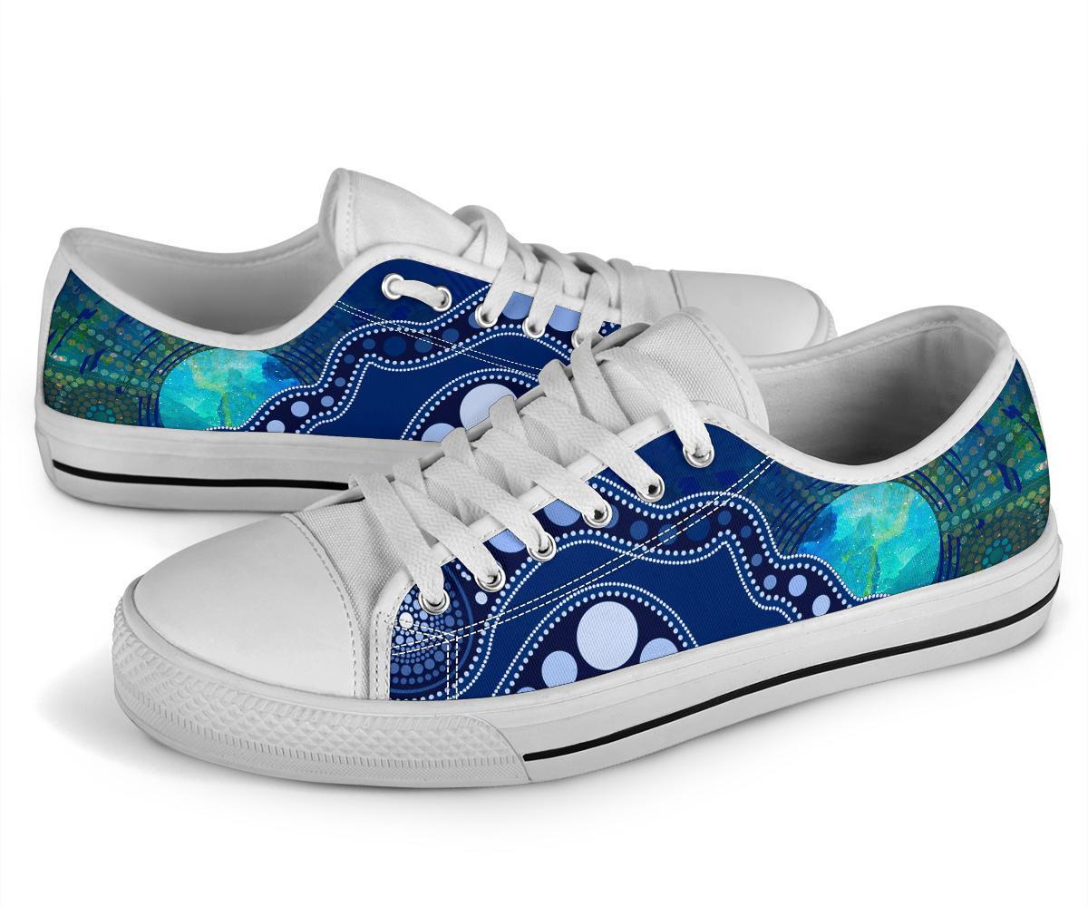 aboriginal-low-top-shoe-australia-indigenous-flag-circle-dot-painting-art-blue