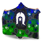 aboriginal-hooded-blanket-torres-strait-symbol-with-indigenous-patterns