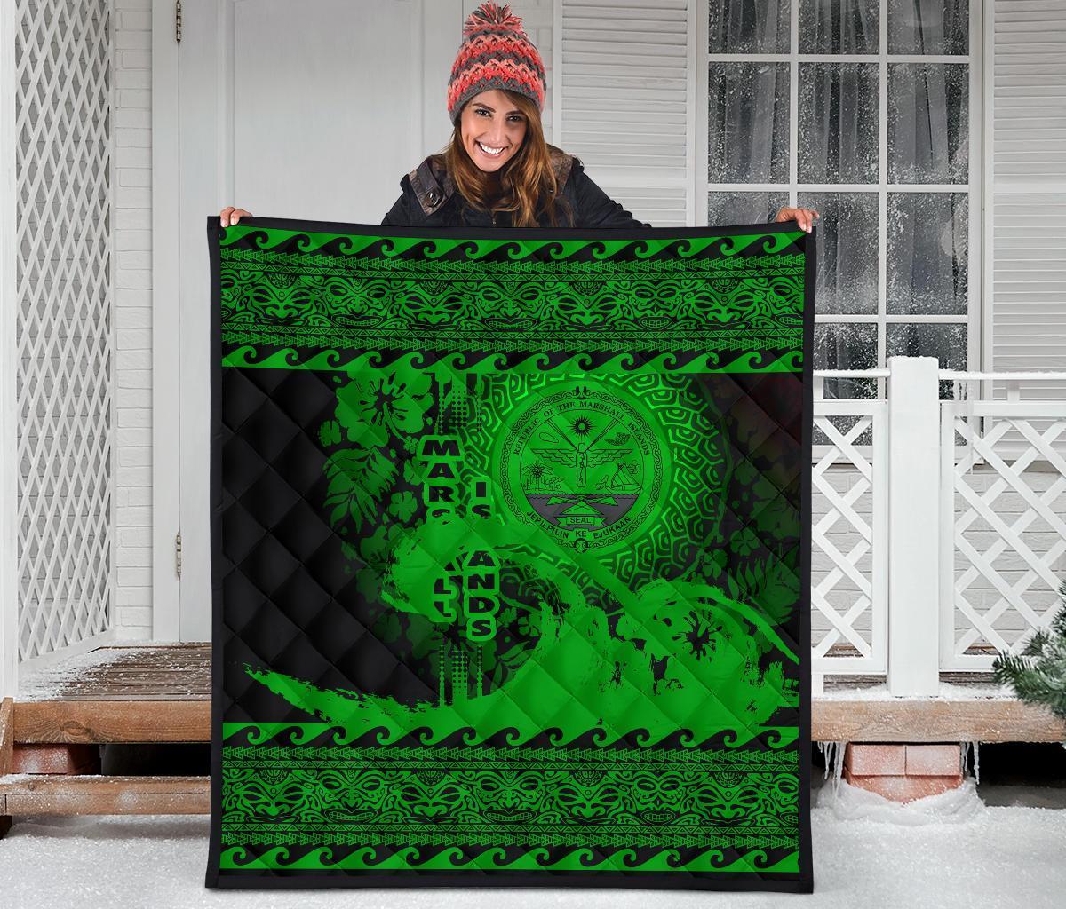 marshall-island-quilt-wave-green-design
