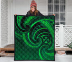 new-zealand-maori-mangopare-premium-quilt-polynesian-green