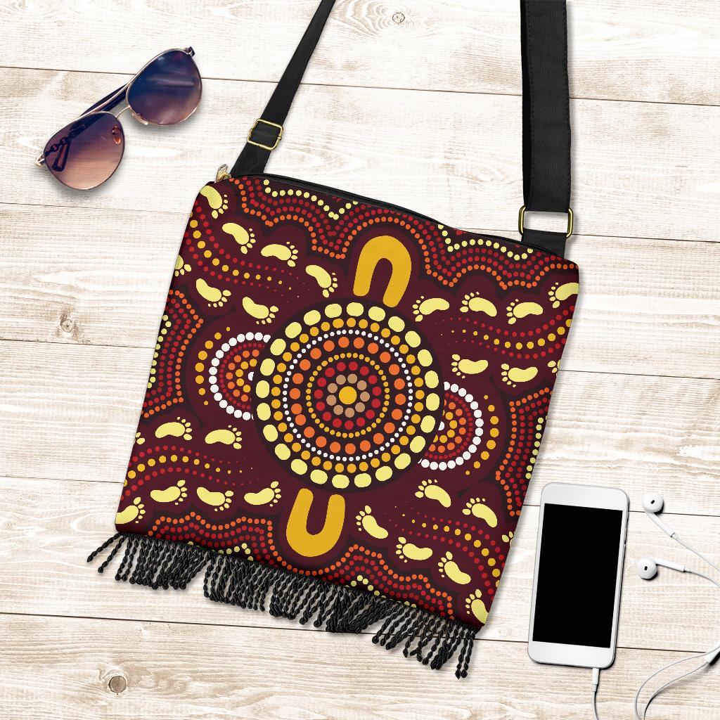 boho-handbag-indigenous-circle-footprint