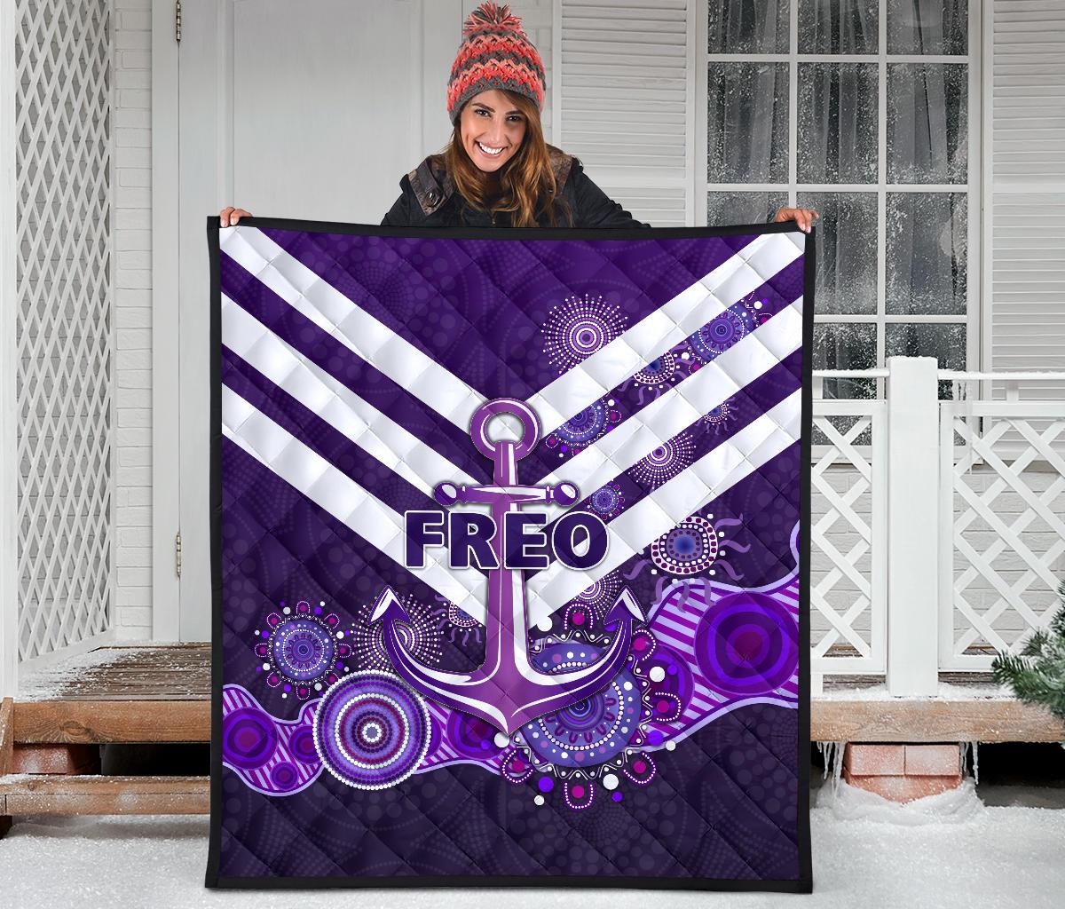 fremantle-premium-quilt-dockers-indigenous-freo