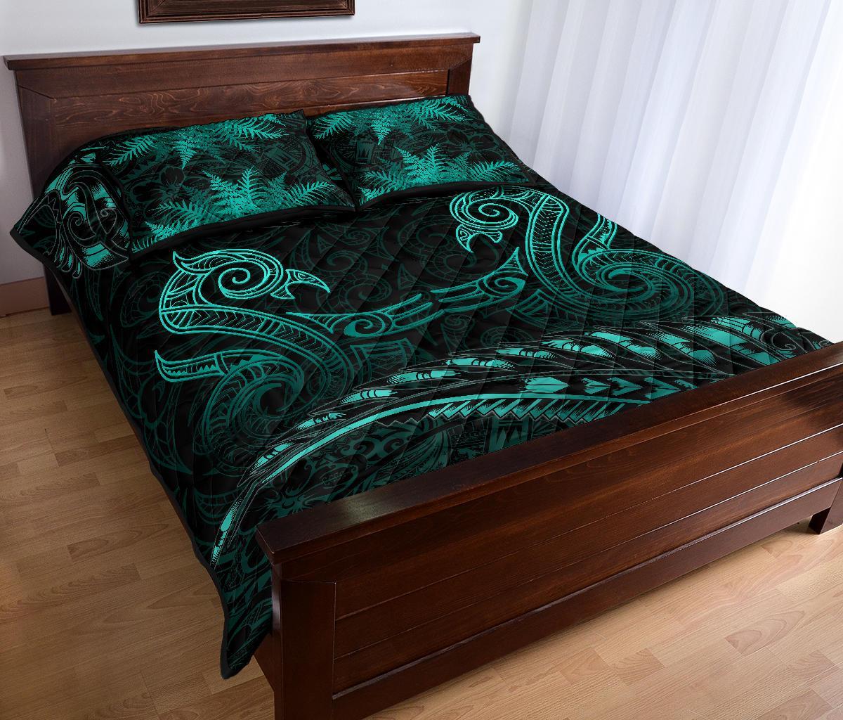 aotearoa-quilt-bed-set-turquoise-maori-manaia-with-silver-fern