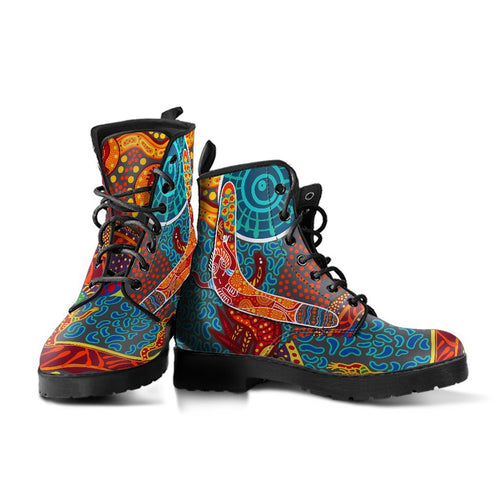 aboriginal-leather-boots-indigenous-boomerang