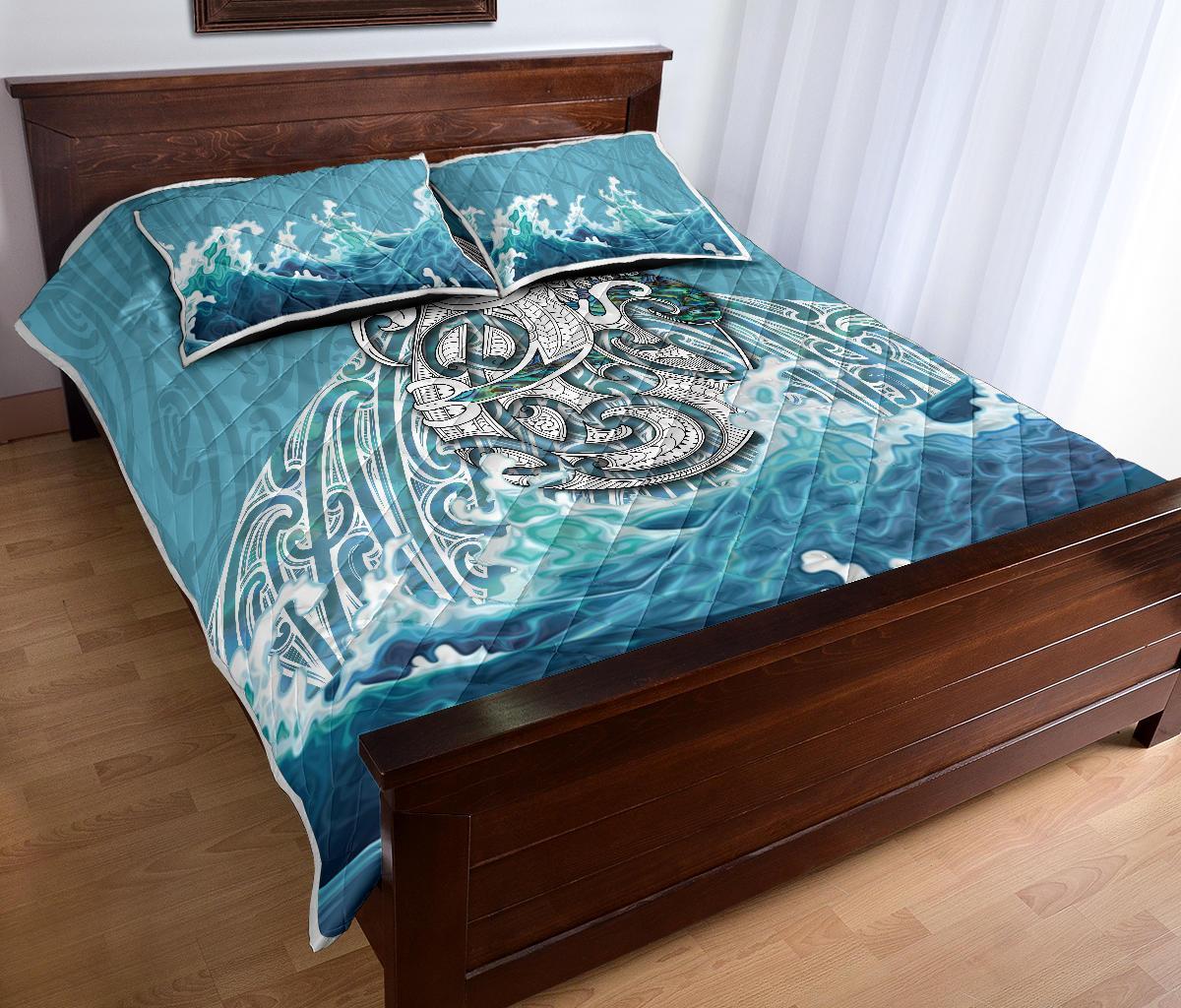 maori-manaia-the-blue-sea-quilt-bed-set