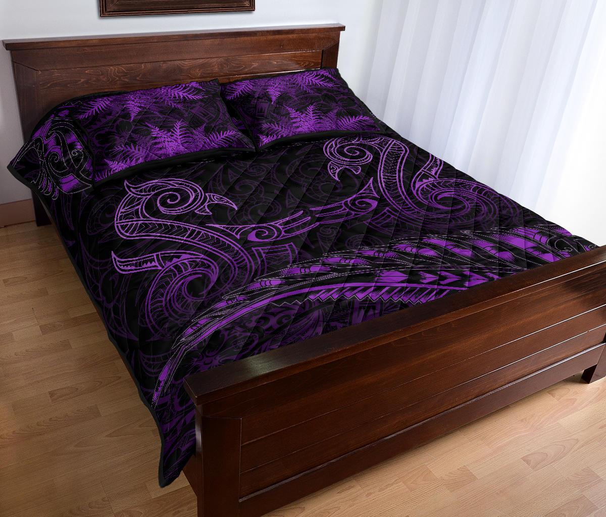 aotearoa-quilt-bed-set-purple-maori-manaia-with-silver-fern