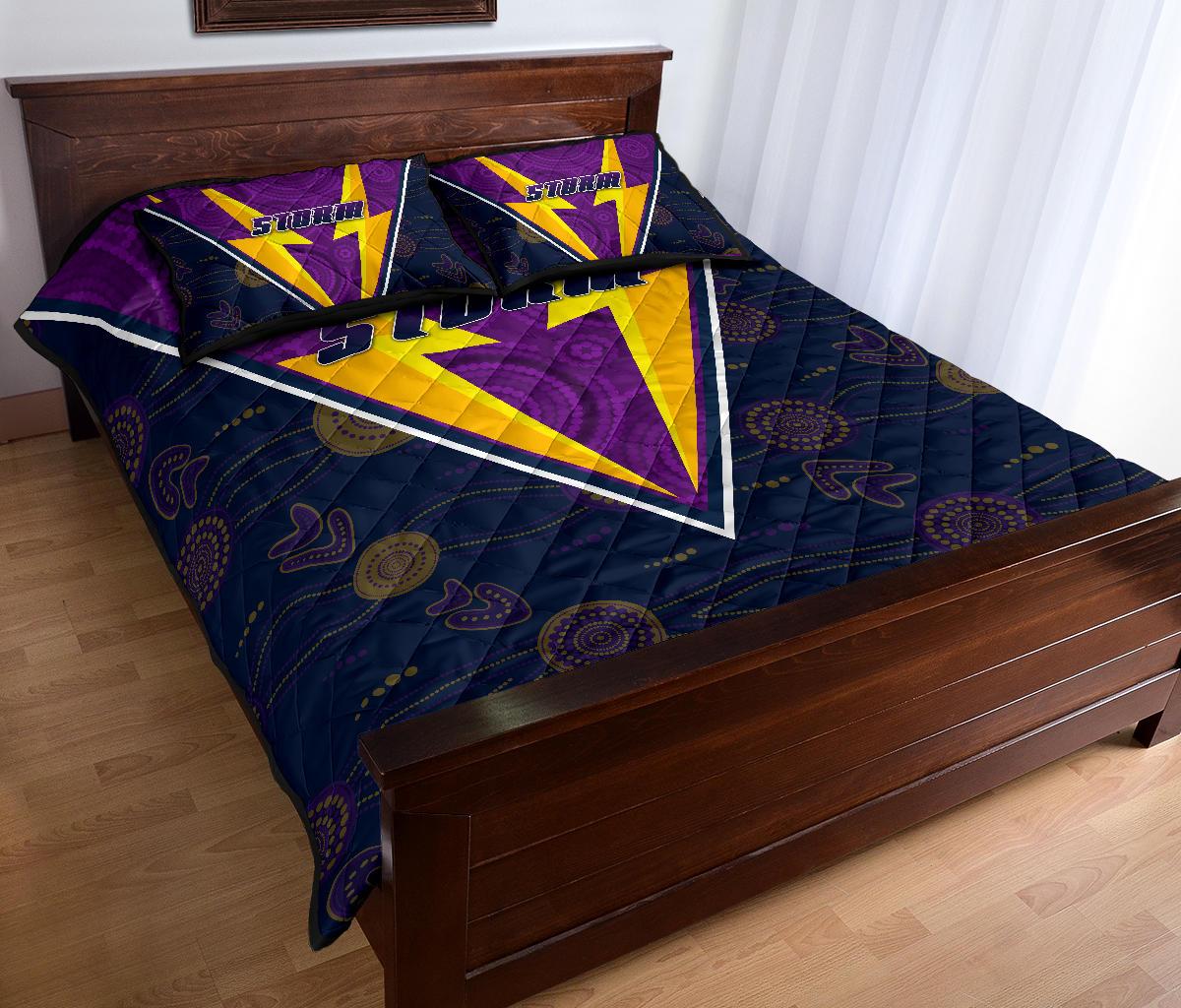 storm-quilt-bed-set-indigenous-artsy-style