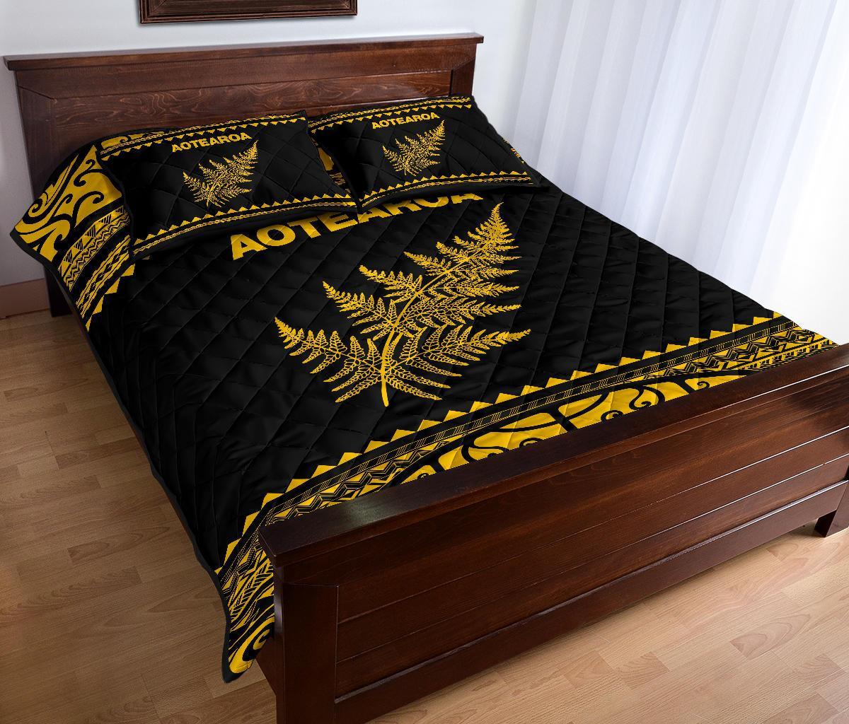 aotearoa-new-zealand-maori-quilt-bed-set-silver-fern-yellow