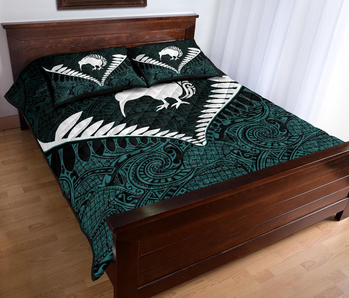 kiwi-silver-fern-classic-quilt-bed-set-dark-state