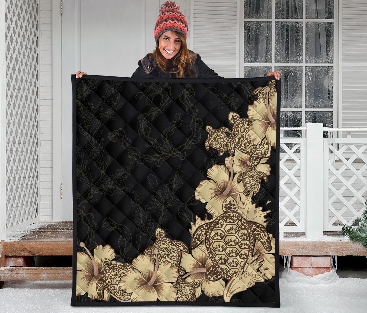 hibiscus-plumeria-golden-turtle-premium-quilt