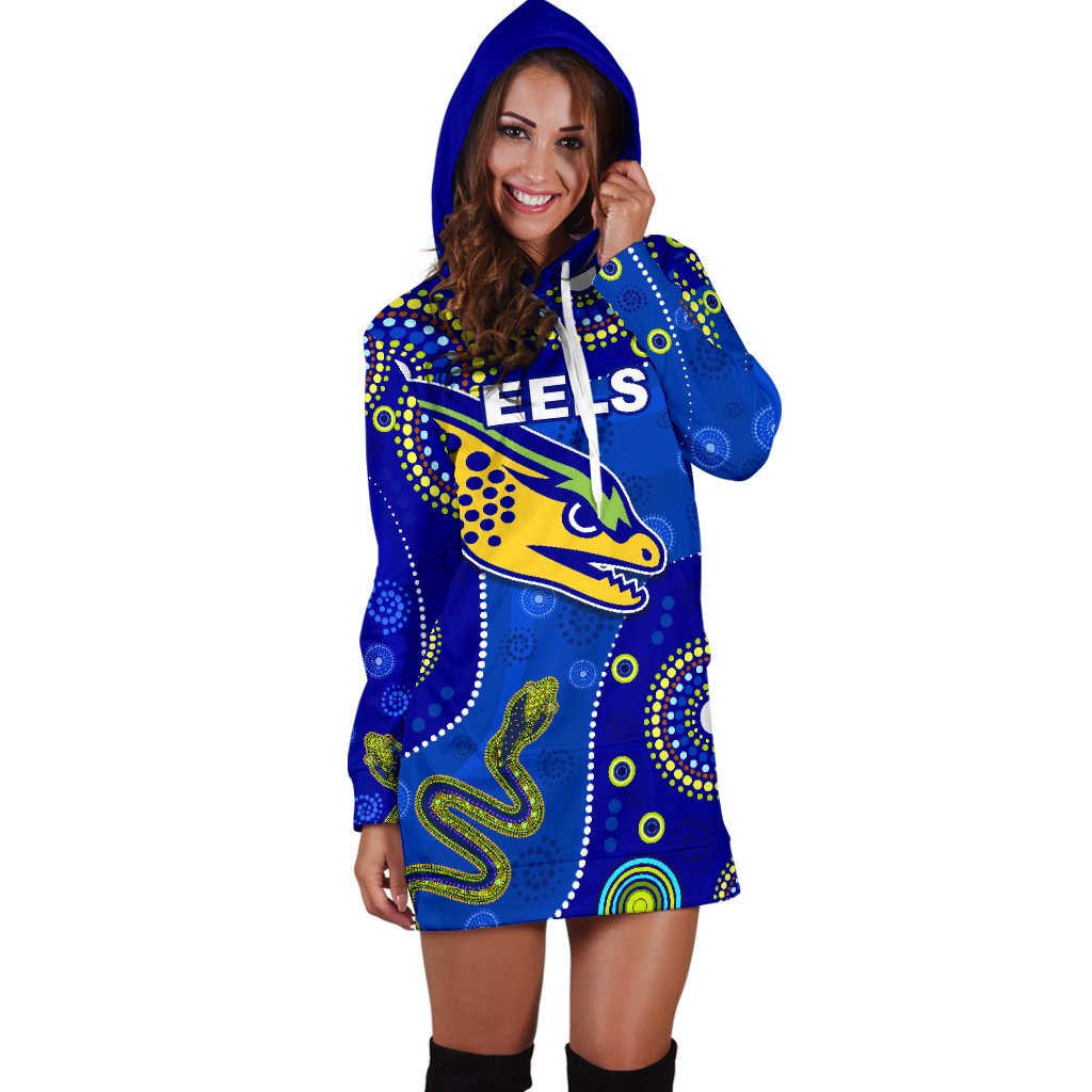 eels-indigenous-women-hoodie-dress-competitive-2