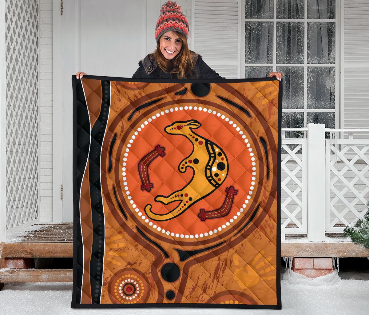 aboriginal-premium-quilt-indigenous-snake-hand-brown-color