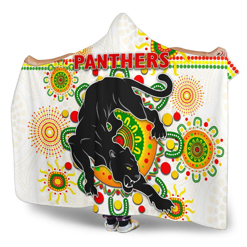 penrith-hooded-blanket-indigenous-panthers-white