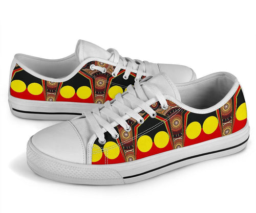 low-top-shoe-2-aboriginal-with-dot-painting-art