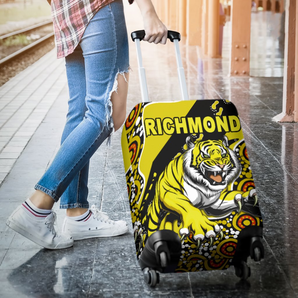 richmond-luggage-covers-indigenous-tigers