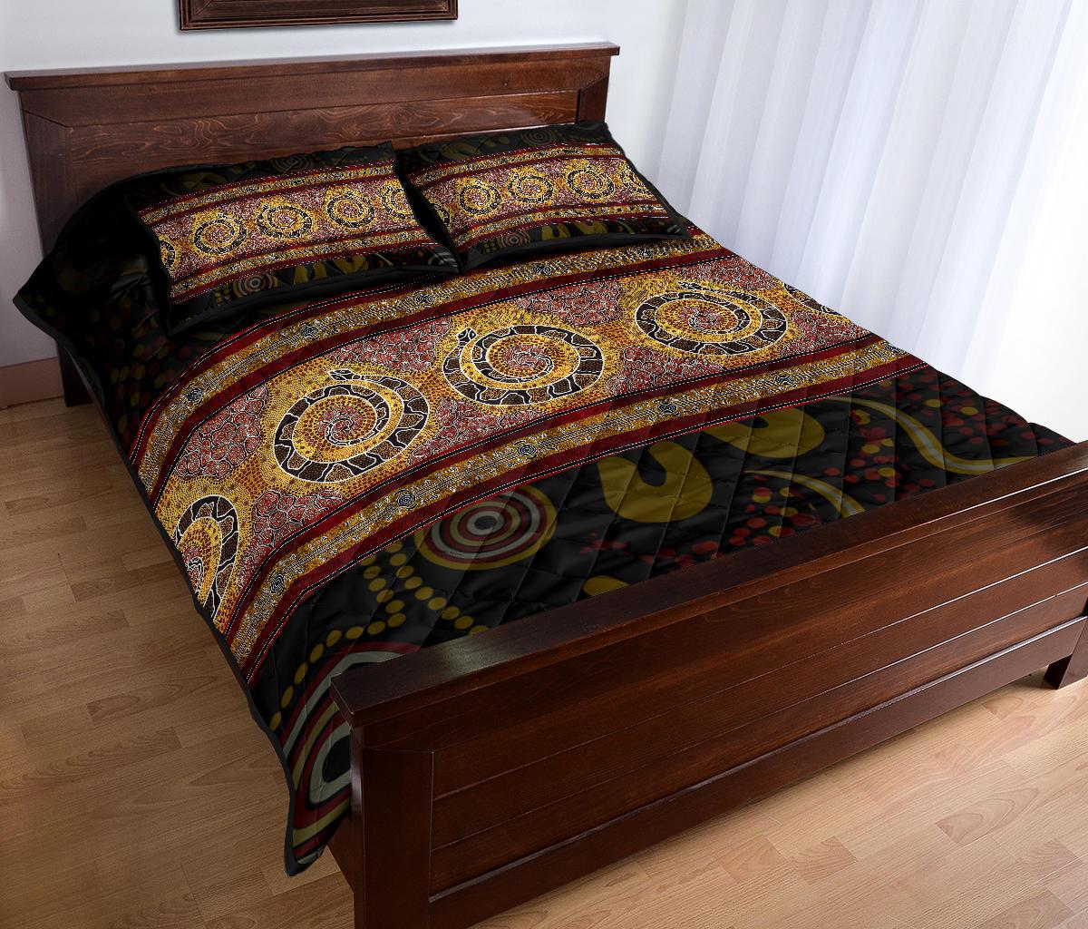 quilt-bed-set-snake-dot-panting-art