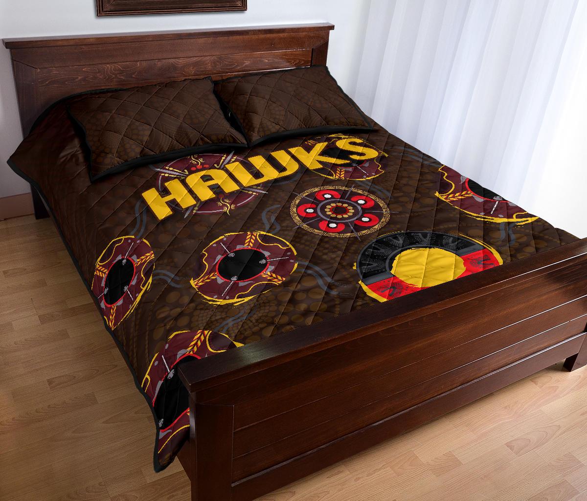 hawthorn-quilt-bed-set-hawks-indigenous-brown