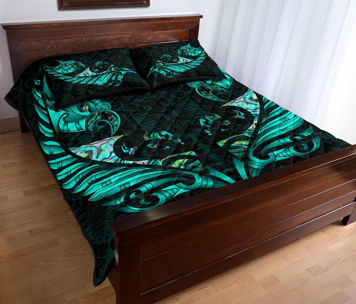 new-zealand-quilt-bed-set-manaia-paua-fern-wing-turquoise