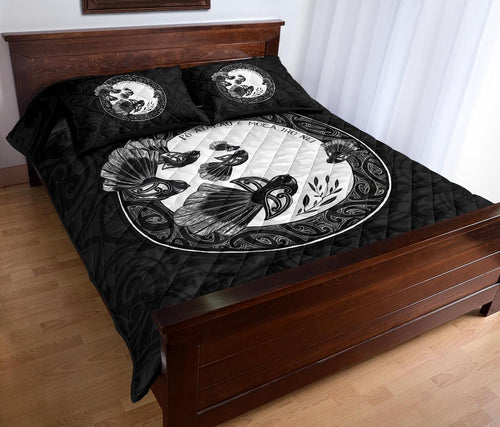 new-zealand-fantails-quilt-bed-set