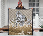 maori-manaia-the-blue-sea-premium-quilt-golden