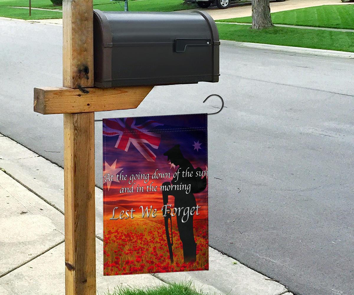 anzac-day-2021-flag-lest-we-forget-ver02