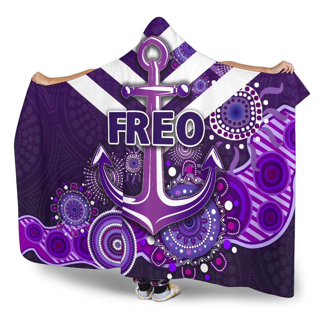 fremantle-hooded-blanket-dockers-indigenous-freo