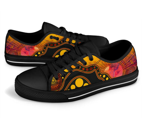 aboriginal-low-top-shoe-australia-indigenous-flag-circle-dot-painting-art-golden
