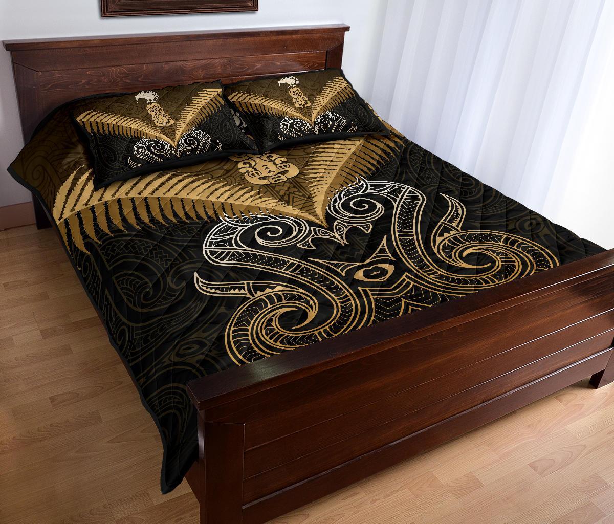 maori-manaia-new-zealand-quilt-bed-set-gold