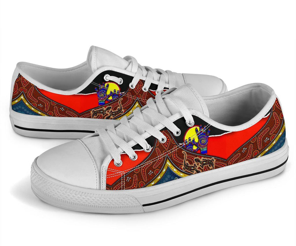 low-top-shoe-australians-together