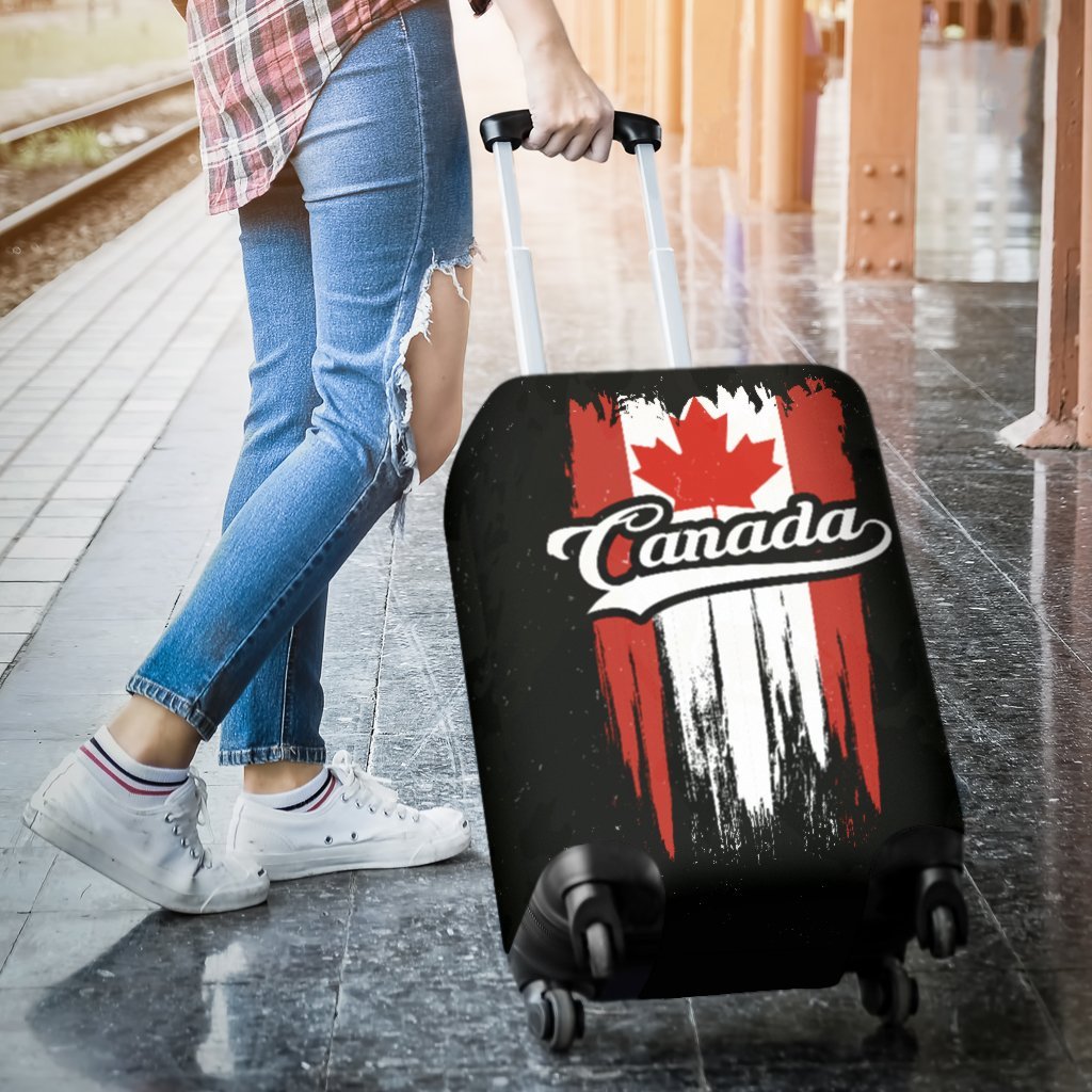 canada-vintage-flag-luggage-cover